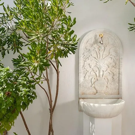 Отель Casa Bianca 2*
